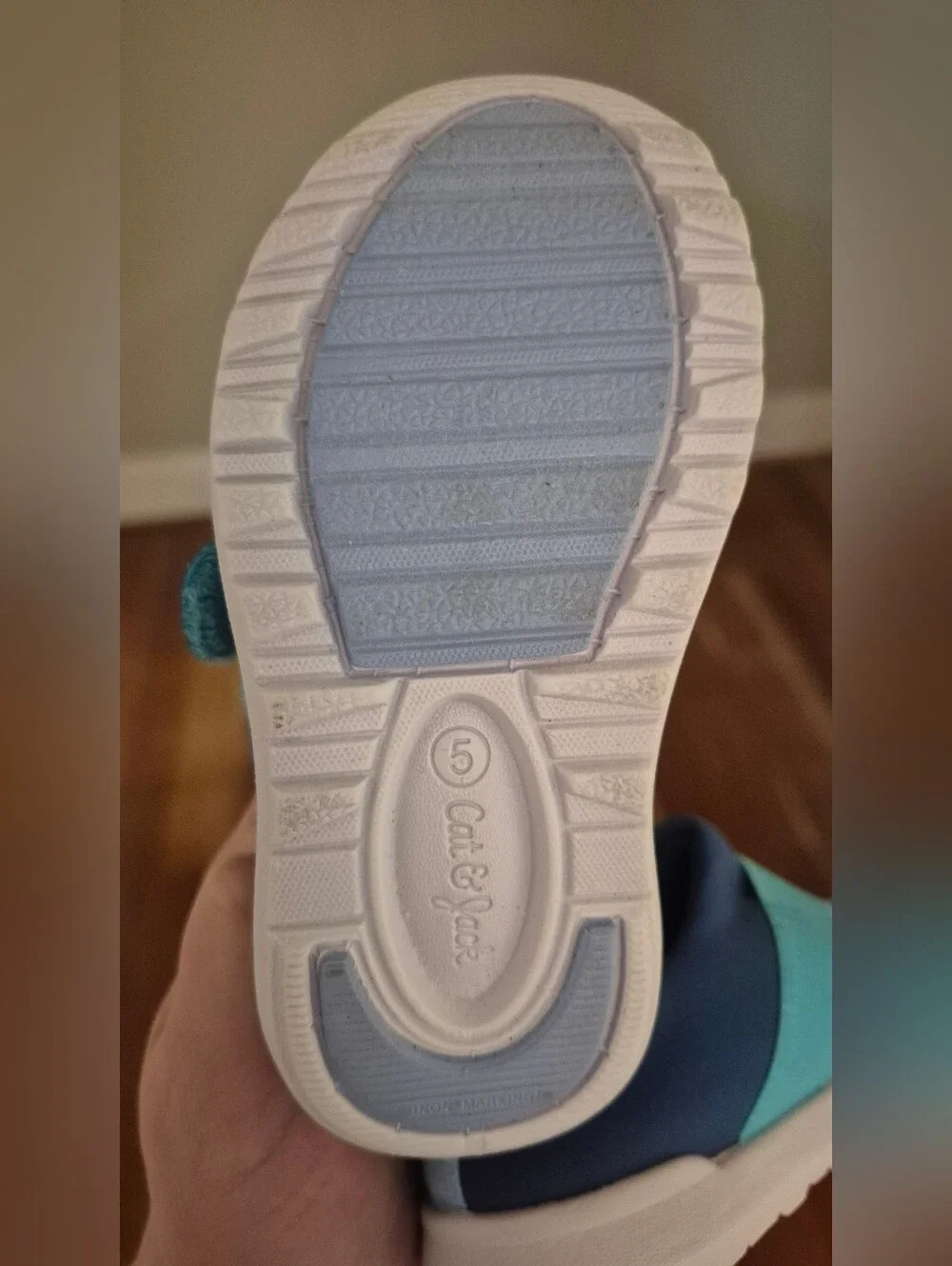 Cat & Jack Blue Water Shoes Size 5 Toddler